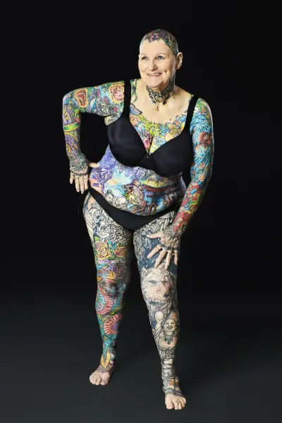 Die Seniorin Mit Den Meisten Tattoos Guinness World Records