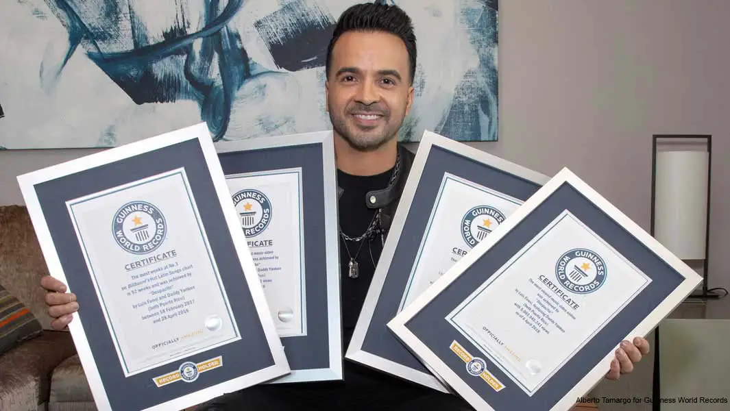 Luis Fonsi header 2